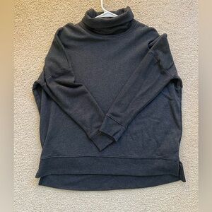 Dark Gray Sweater. Size Sm. Oversized